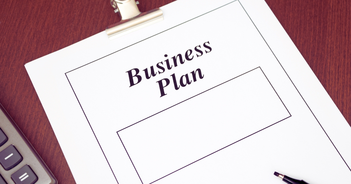 Mengembangkan Rencana Bisnis yang Komprehensif Mengembangkan Rencana Bisnis yang Komprehensif